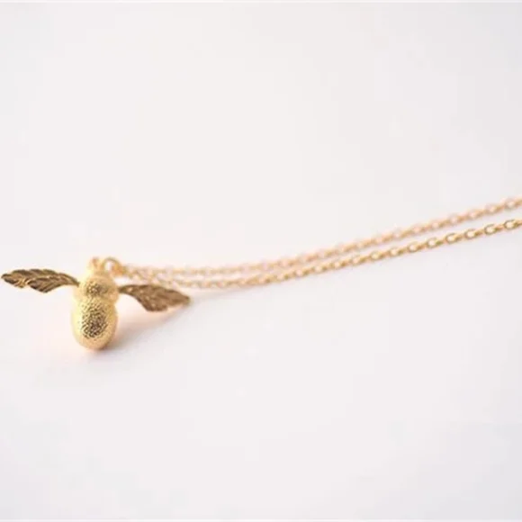 !NEW Gold Bee Necklace | 18k/.925 Adjustable Size - Picture 14 of 16